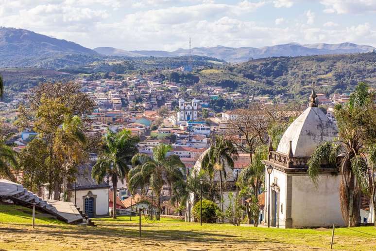 Congonhas abriga as estátuas dos doze profetas de Aleijadinho 