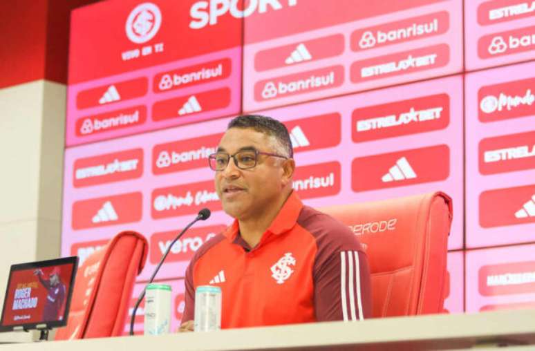 Roger Machado durante entrevista coletiva – Foto Ricardo Duarte/Internacional