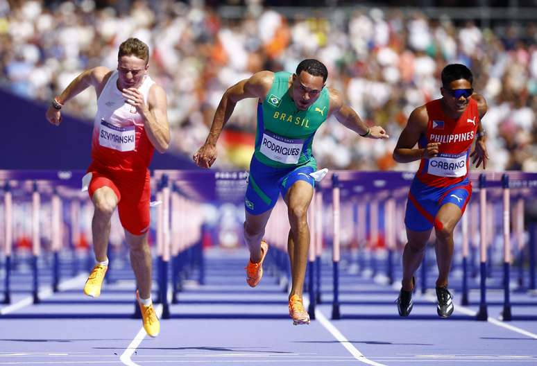 Eduardo Rodrigues conquistou a vaga ao completar a prova em 13.37s.