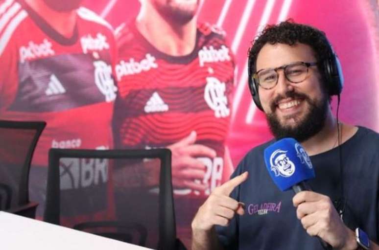 Guilherme Beltrão é apresentador da CazéTV