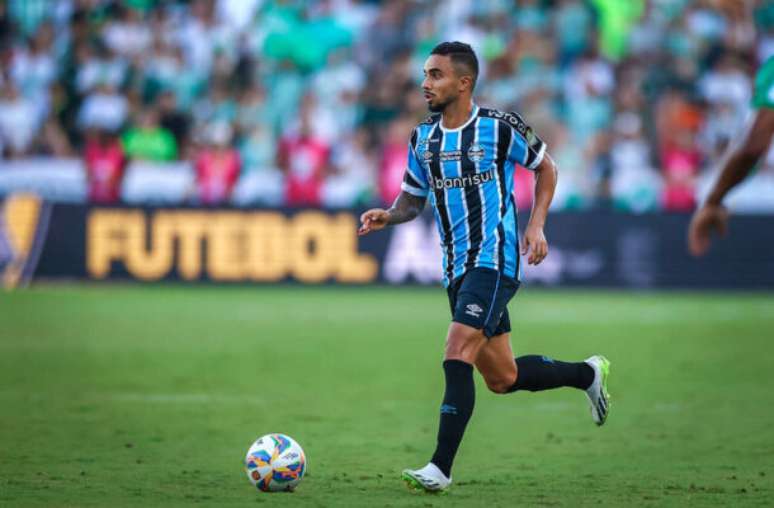 Fábio em ação pelo Grêmio –