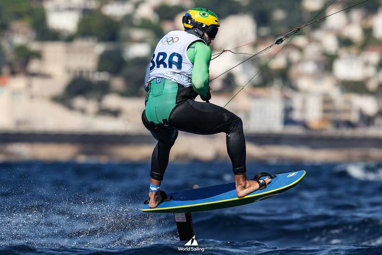 Bruno Lobo estreia na Fórmula Kite nos Jogos Olímpicos de Paris 2024.