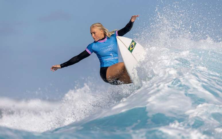 Tatiana Weston-Webb eliminou Caitlin Simmers, líder da WSL, nas Olimpíadas de Paris