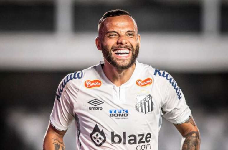 Guilherme enfim vive boa fase na carreira e atualmente é um dos principais do Santos –