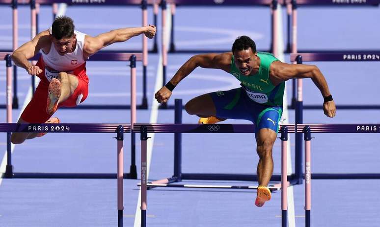 Rafael Pereira conquista vaga na semifinal dos 110m com barreiras por milésimos 