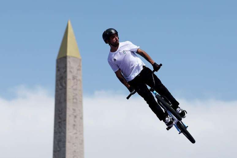 José 'Maligno' Torres conquistou ouro no BMX Freestyle