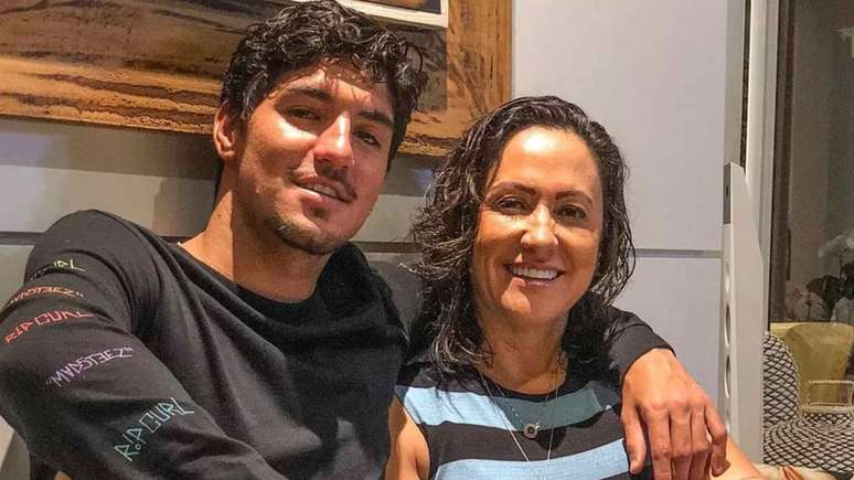 Gabriel Medina e a mãe