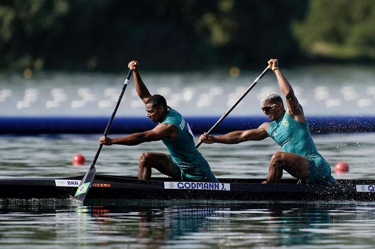 isaquias-queiroz-jacky-goodman-c2-500m-classificatorias-canoagem (1)