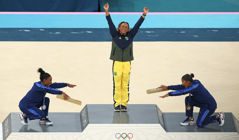 Brasileira foi ouro na final do solo da Ginástica Artística nos Jogos de Paris