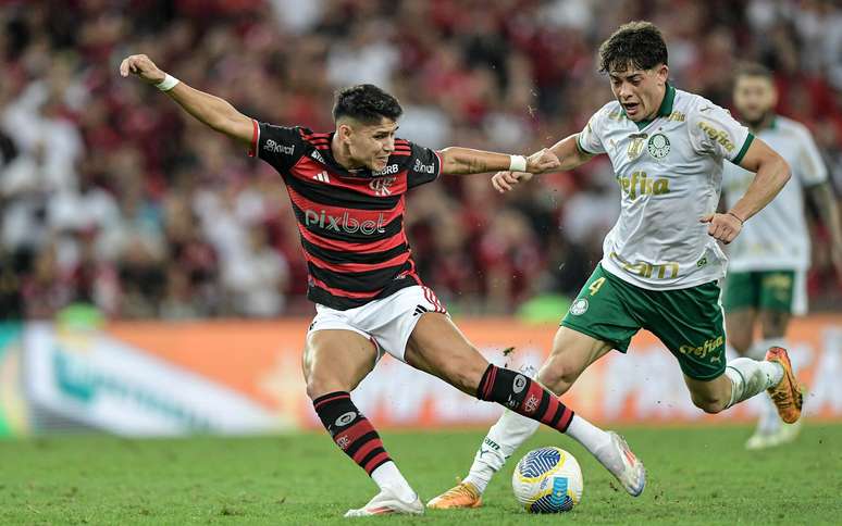 Flamengo e Palmeiras se enfrentam nesta quarta-feira 7