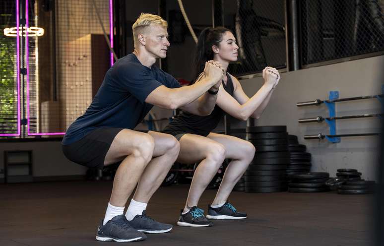 Veja sugestão de treino e alimentos para equilibrar o colesterol