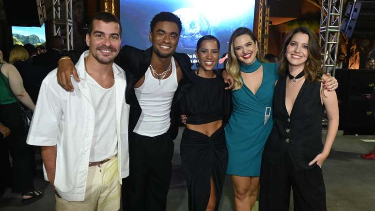 Elenco de 'Família é Tudo'