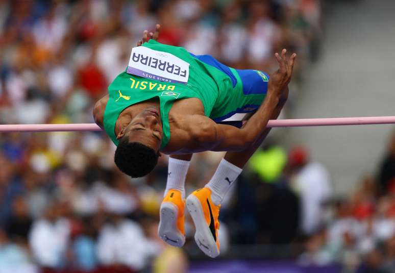 Fernando Ferreira no salto em altura