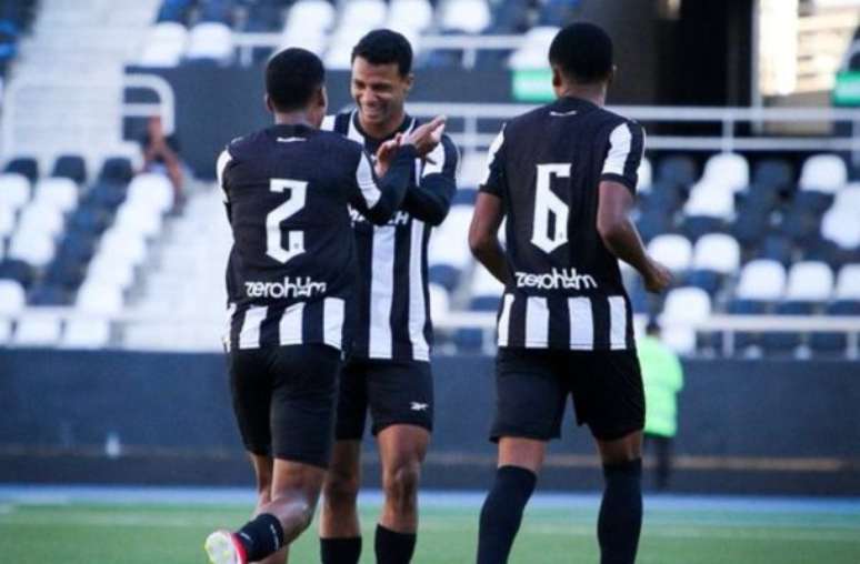 Botafogo venceu o Santos de virada pelo Brasileirão Sub-20 –