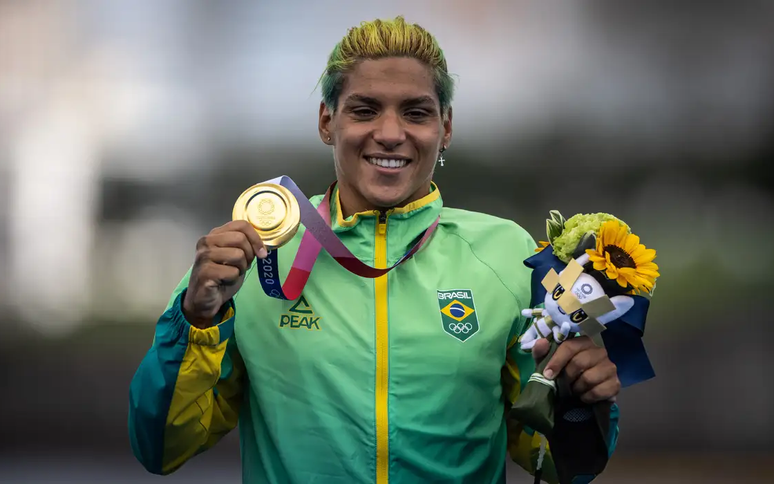 Ana Marcela Cunha busca o bicampeonato olímpico