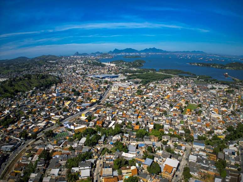 São Gonçalo está no caminho de áreas turísticas, como a Região dos Lagos, e culturais, como Niterói.