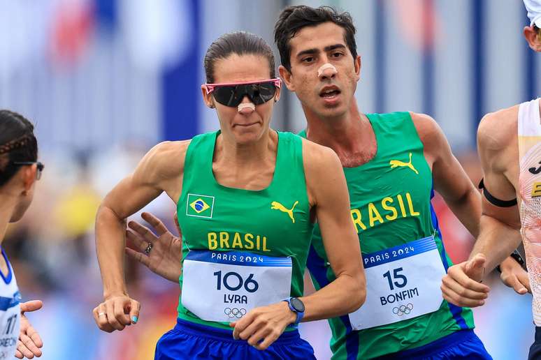 Caio Bonfim e Viviane Lyra no revezamento misto da marcha atlética