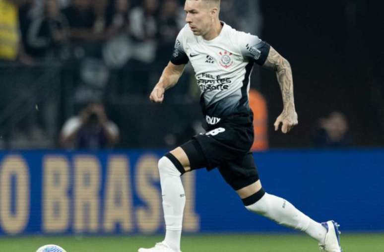 Charles não tem lesão detectada –