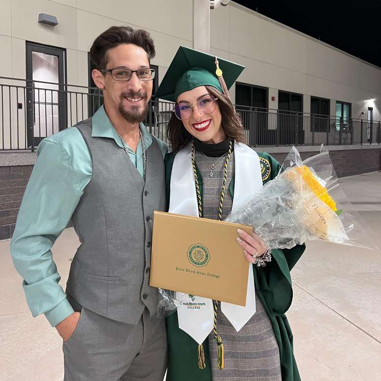 Jonathan e Bayleigh estavam juntos h&aacute; menos de um ano quando ela engravidou, apesar de tomar p&iacute;lula anticoncepcional