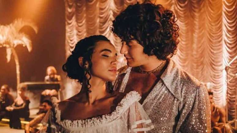 Meu Sangue Ferve por Você, filme sobre o romance de Sidney Magal, chega à Netflix esta semana