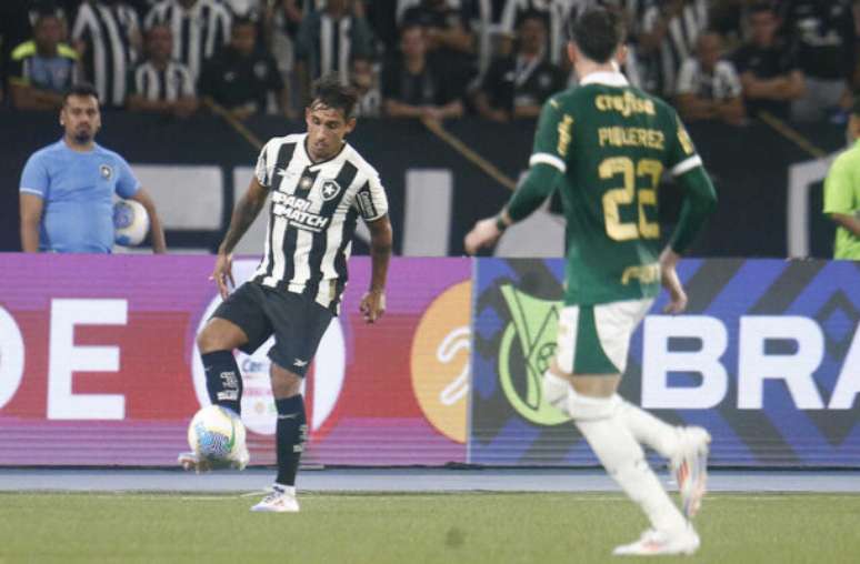 Dam&iacute;an Su&aacute;rez pode deixar o Botafogo &ndash; V&iacute;tor Silva/Botafogo