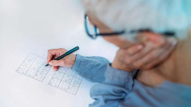 Confus&atilde;o mental est&aacute; entre os sintomas da encefalopatia hep&aacute;tica