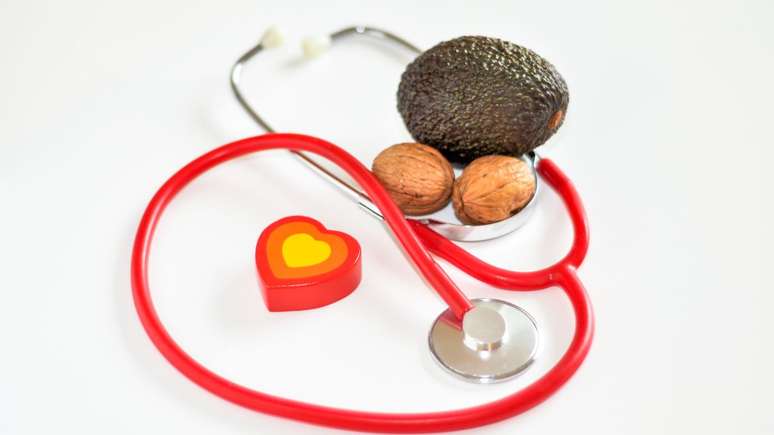 Entenda a rela&ccedil;&atilde;o entre colesterol e doen&ccedil;as card&iacute;acas