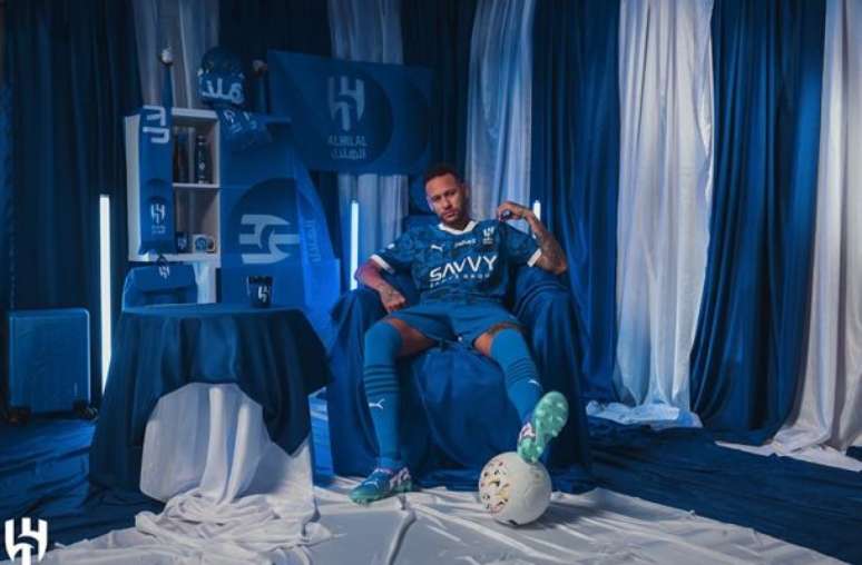 Neymar vira garoto-propaganda em v&iacute;deo de divulga&ccedil;&atilde;o do novo uniforme do Al-Hilal &ndash;