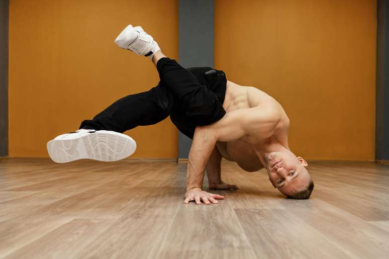 Confira quais benef&iacute;cios a modalidade de dan&ccedil;a oferece para a sa&uacute;de