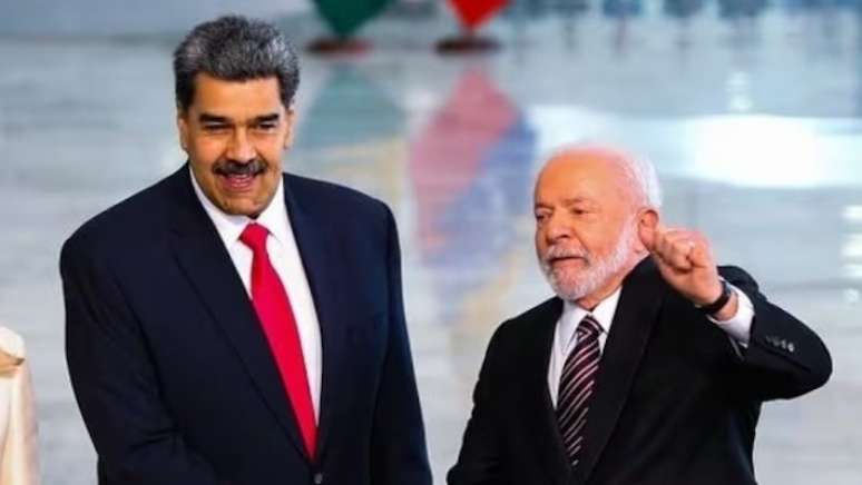 O presidente da Venezuela, Nicol&aacute;s Maduro, e o presidente do Brasil Luiz In&aacute;cio Lula da Silva