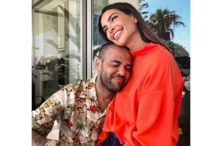 Registro de Joana com Dani Alves foi a primeira publica&ccedil;&atilde;o do casal ap&oacute;s a pris&atilde;o do brasileiro &ndash;
