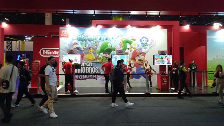 Estande da Nintendo na gamescom latam 2024
