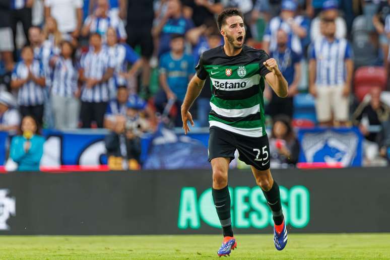 Gon&ccedil;alo In&aacute;cio (Sporting) comemorando seu gol contra o Porto, no dia 03.08.2024 