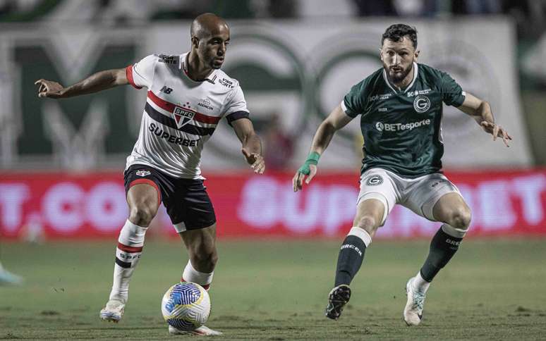 São Paulo empatou com Goiás na Serrinha e avançou às quartas de final da Copa do Brasil