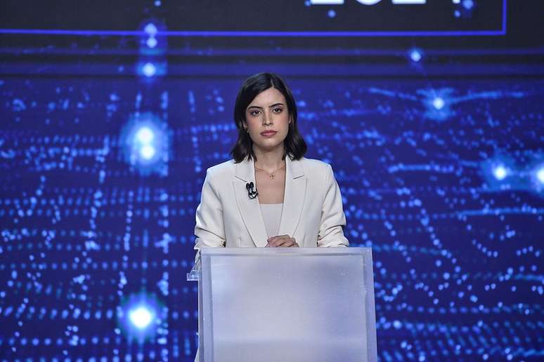 Tabata Amaral durante debate na Band São Paulo