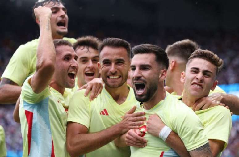 España venció a Francia y se quedó con la medalla de oro en el fútbol masculino