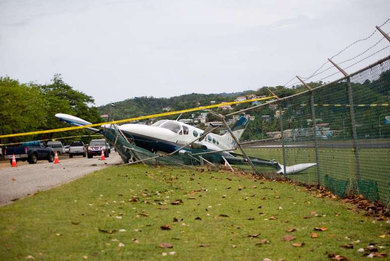 O risco de morrer em um acidente aéreo vem caindo de forma constante ao longo dos anos – com cada década sendo mais segura do que a anterior