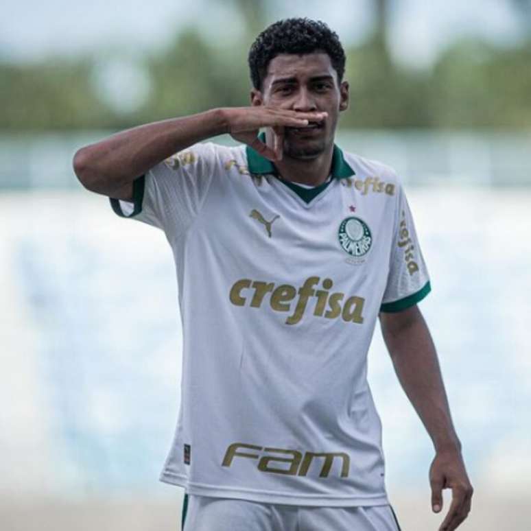 O atacante Luighi, do Palmeiras, fez parte da geração mais vitoriosa da história da base alviverde.