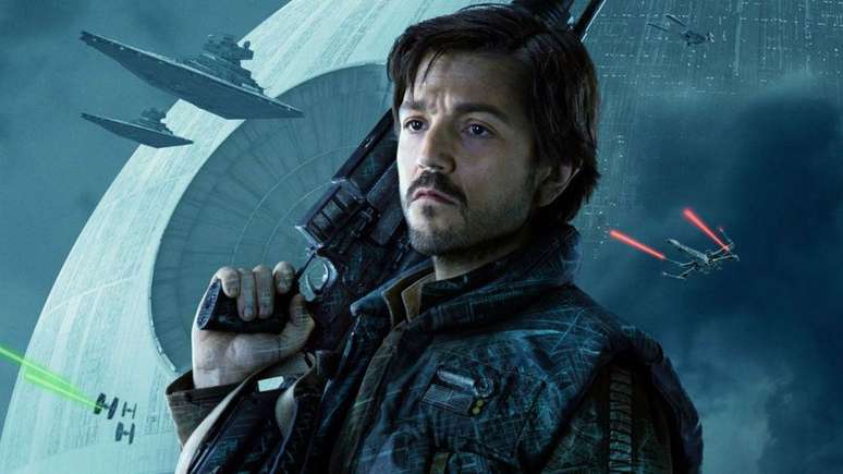 Cassian Andor ist der Protagonist von Andor, einer Serie, die fünf Jahre vor Rogue One spielt (Bild: Disclosure/Disney)