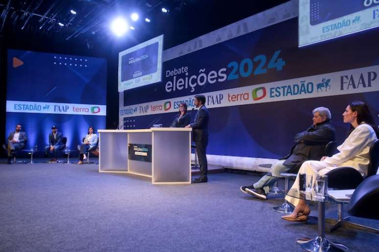 O Terra, em parceria com o jornal O Estado de São Paulo e a Fundação Armando Alvares Penteado (FAAP), realizou nesta quarta-feira, 14, o segundo debate com os pré-candidatos à Prefeitura de São Paulo, Guilherme Boulos (PSOL), José Luiz Datena (PSDB), Marina Helena (NOVO), Pablo Marçal (PRTB), Ricardo Nunes (MDB) e Tabata Amaral (PSB)