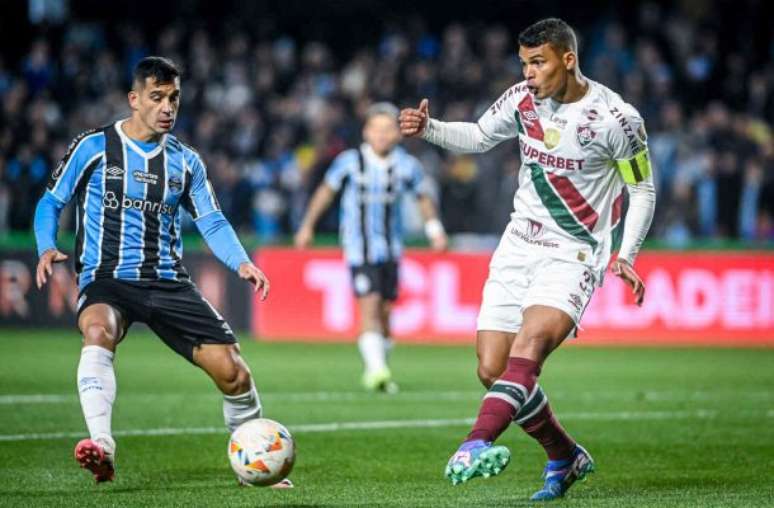 Thiago Silva em jogo do Fluminense contra o Grêmio –