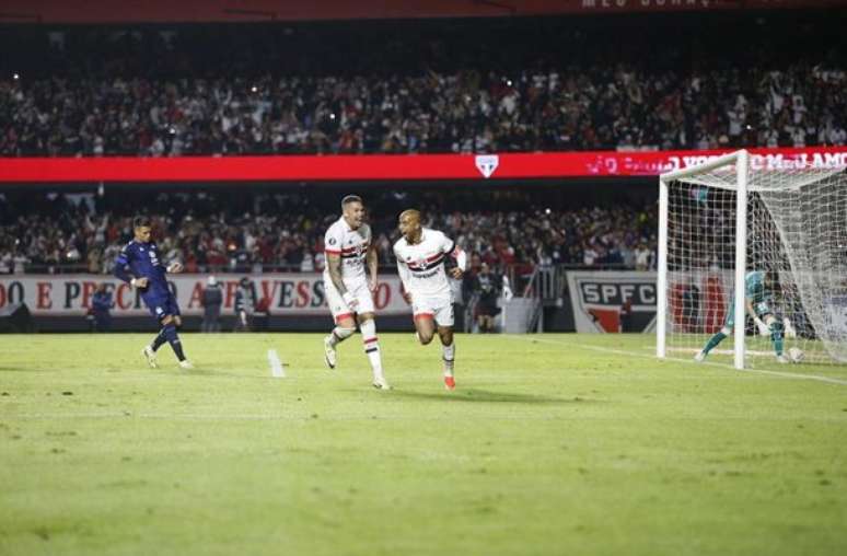 São Paulo volta a Libertadores após dois meses