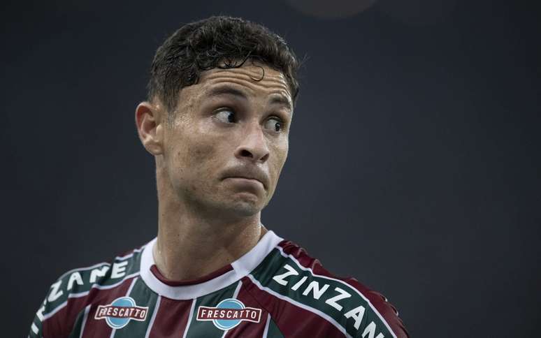 Diogo Barbosa, em ação pelo Fluminense