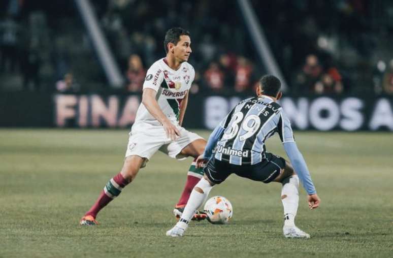 Ganso está fora do duelo com o Corinthians por causa do terceiro cartão amarelo –