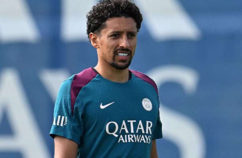 Marquinhos durante treinamento do PSG –