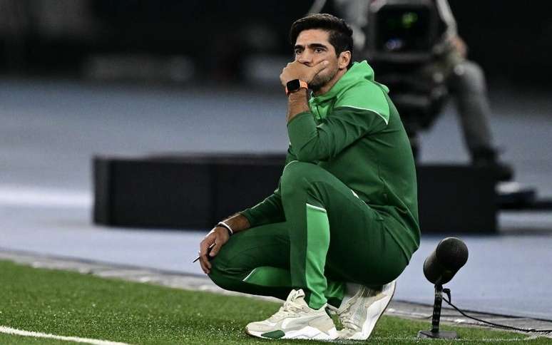 Abel Ferreira tem semana decisiva com o Palmeiras após derrota no jogo de ida das oitavas de final da Libertadores