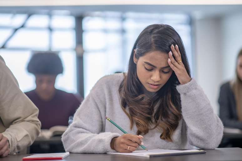 Psicólogas dão dicas para aliviar a pressão