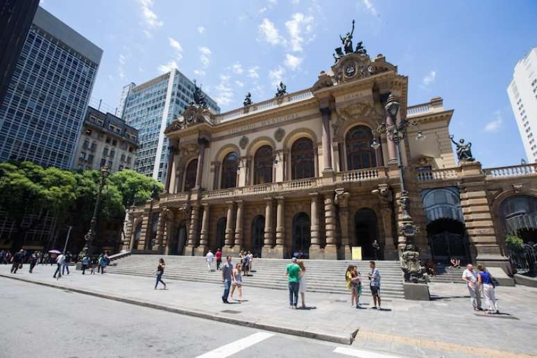 Theatro Municipal, no centro de São Paulo; local vai receber oficinas e atrações na Jornada do Patrimônio.