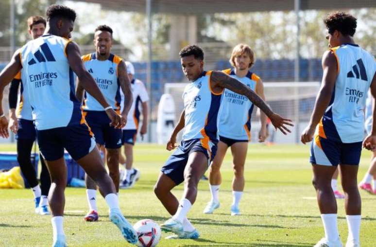 Jogadores do Real Madrid durante treinamento da equipe –