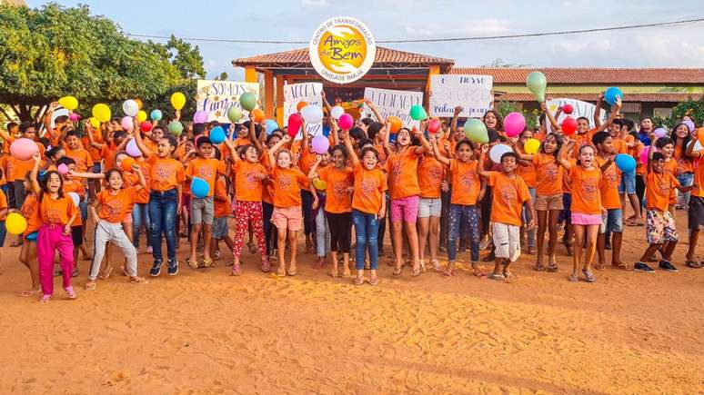 A Escola Municipal Amigos do Bem em Inajá, na zona rural do Pernambuco, conquistou um feito notável para a educação básica. 